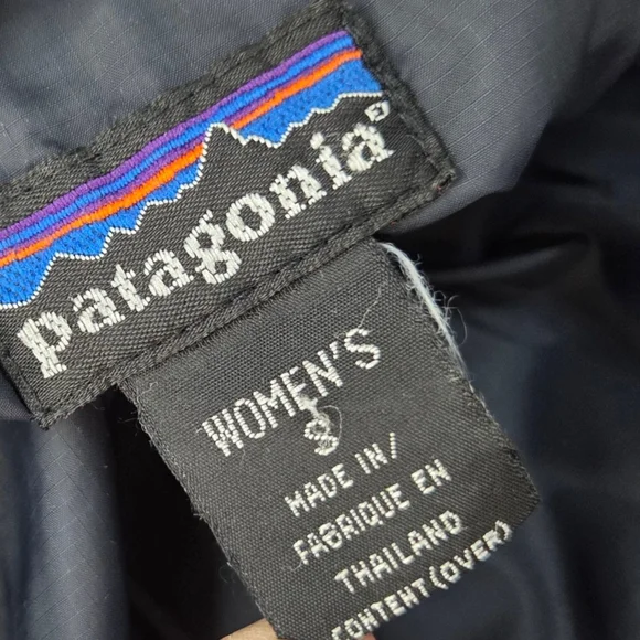 Vintage Y2K Patagonia Puffer Jacket Womens Small Black Insulated Winter Coat - Picture 5 of 16